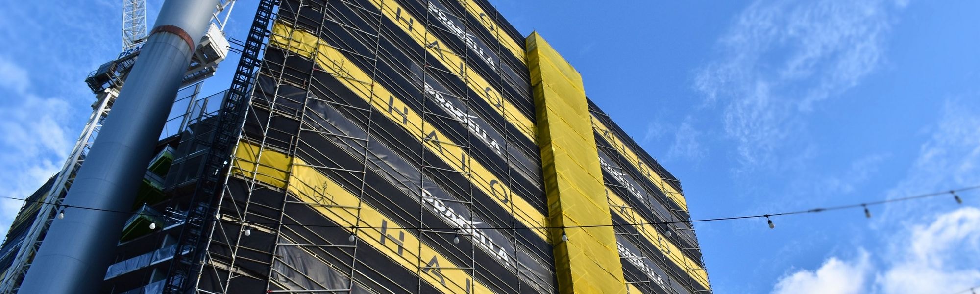 Pradella | FlameX Select Mesh Building Wrap