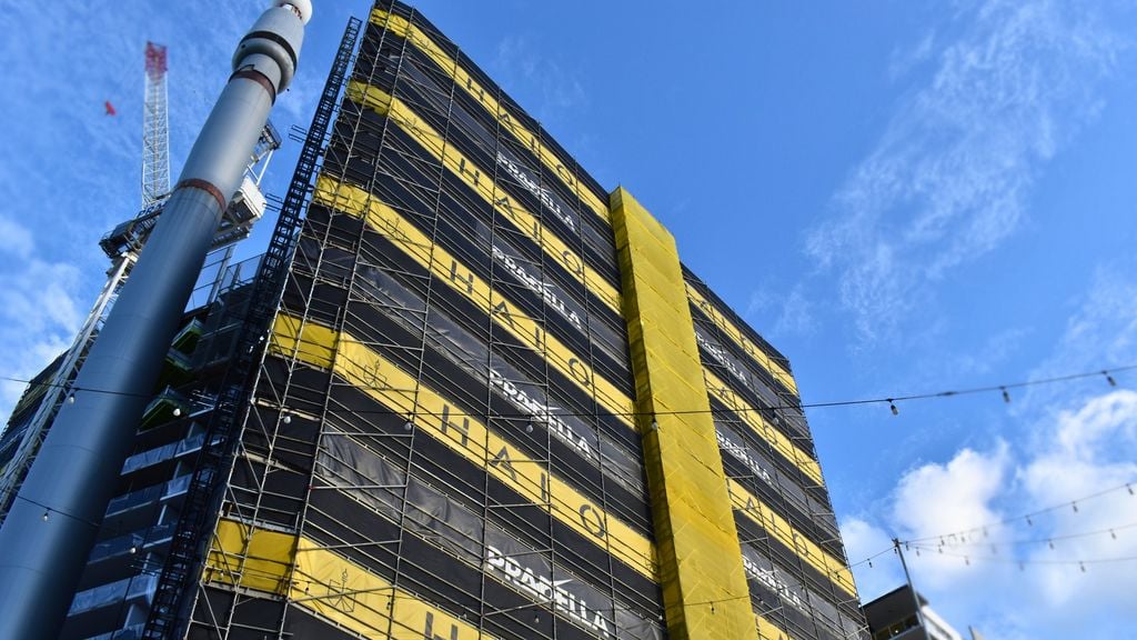 Pradella | FlameX Select Mesh Building Wrap